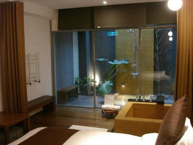 Hotel Double One Taipei Bagian luar foto