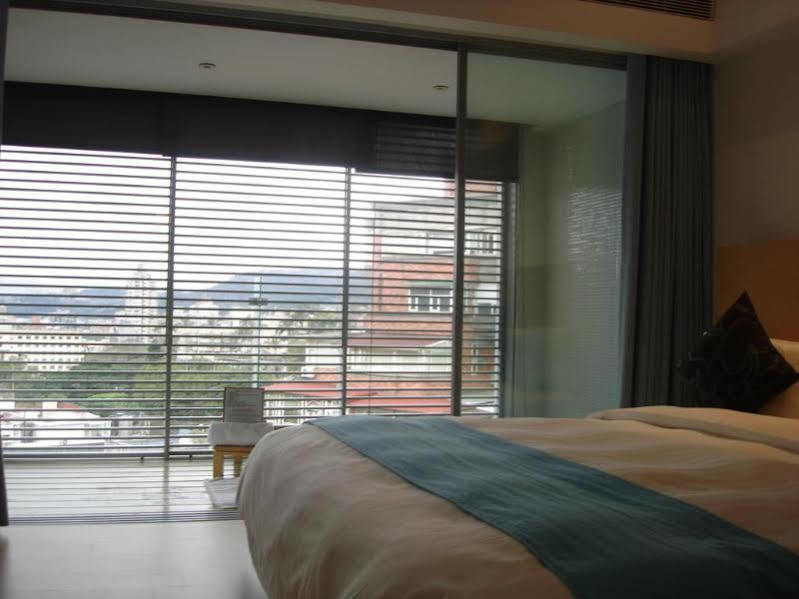 Hotel Double One Taipei Bagian luar foto