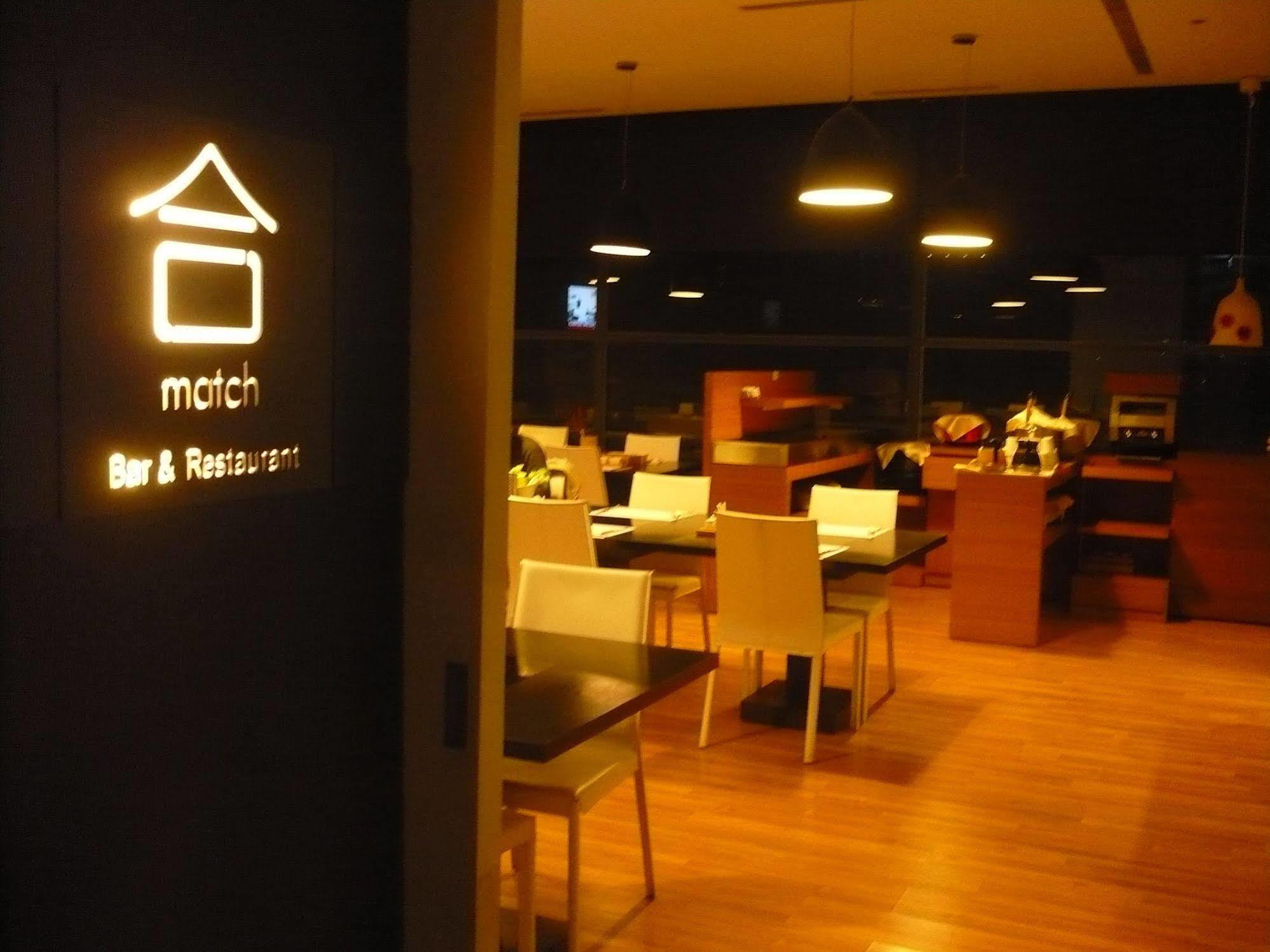 Hotel Double One Taipei Bagian luar foto